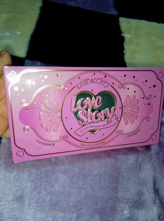 Lote de paletas de maquillaje