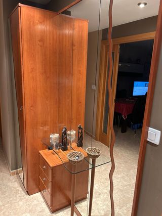 Mueble recibidor de madera