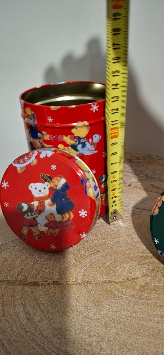 Botes-cajas metálicas