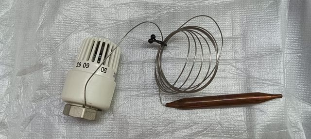 Cabezal termostático con sonda remota Uponor