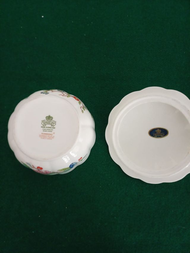 Zuccheriera in porcellana inglese