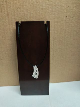 Ardentia collar 