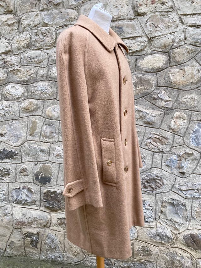 Burberry in camelhair