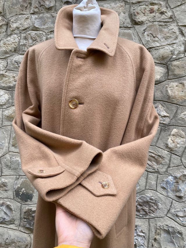 Burberry in camelhair