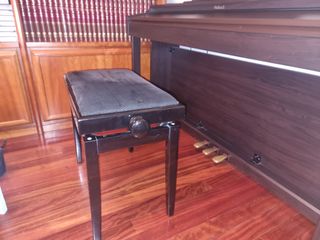 TECLADO ROLAND HP 201