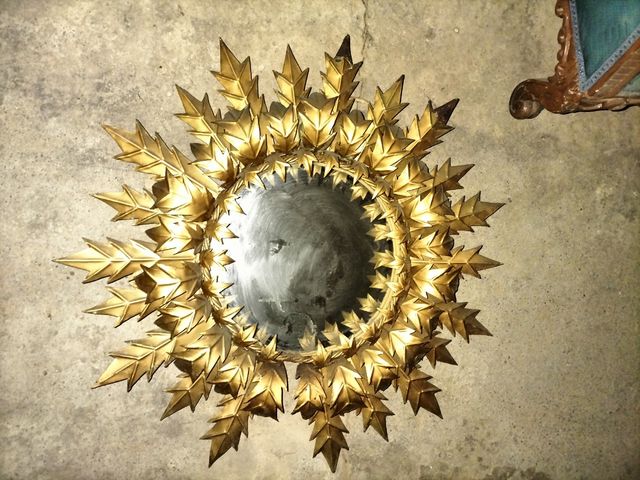 Espejo de sol de tres coronas, vintage