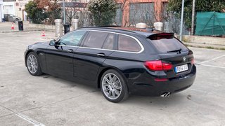 BMW Serie 5 f11 530D 260 2011