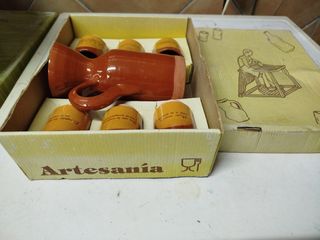 Jarra y vasos