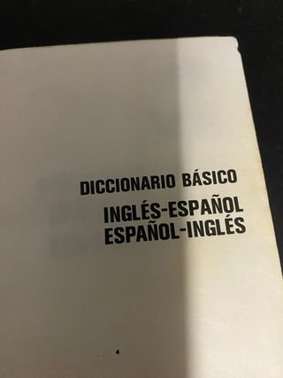 Diccionarios (1€ cada uno hasta 30 nov 2025)