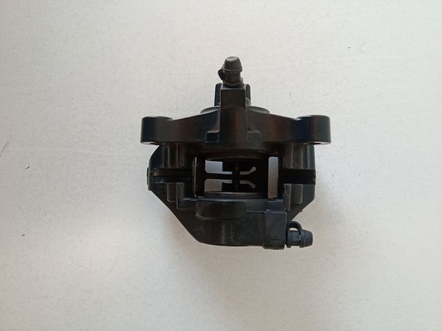 pinza freno tras. suzuki gsxr 1000 k5 k6 despiece