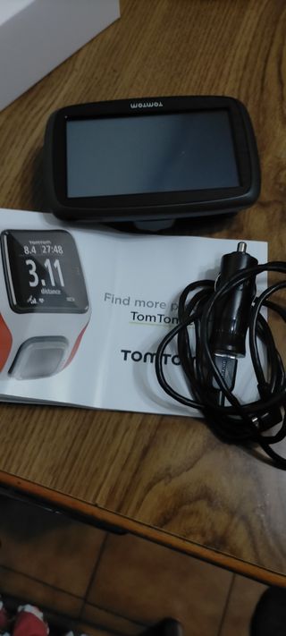 GPS ,TomTom 