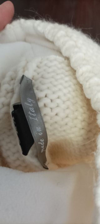 Cappello nuovissimo Deha