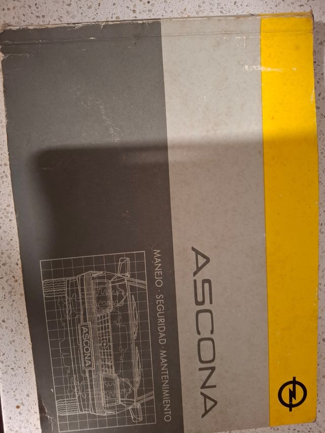 Libro de Opel Ascona