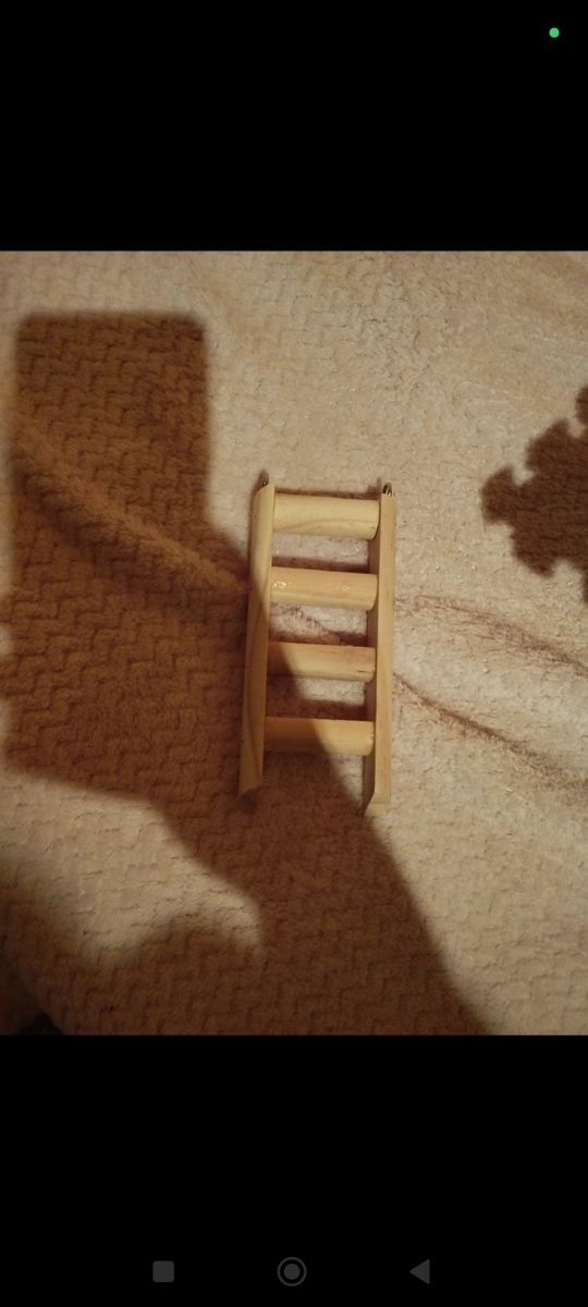 Escalera para hamster