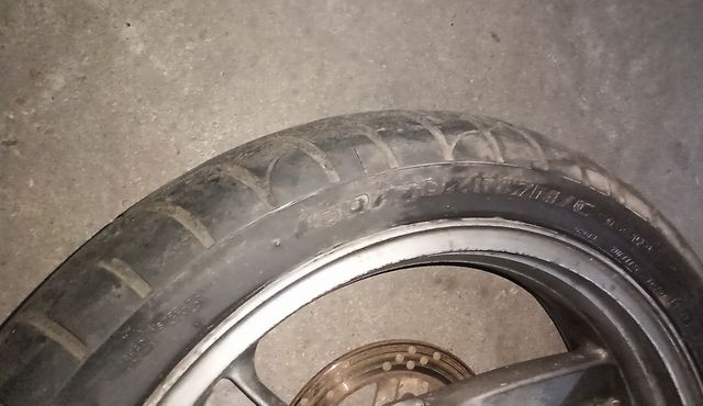 Rueda trasera ZZR600