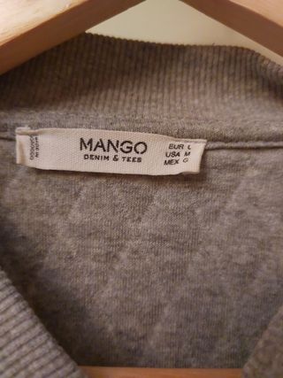Chaqueta bomber. Mango