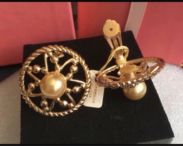 Espectular pendientes antiguos