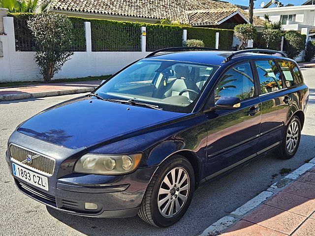 Volvo V50 2004 2.4 Momentum 140 CV