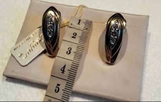 Pendientes antiguos chapado en oro