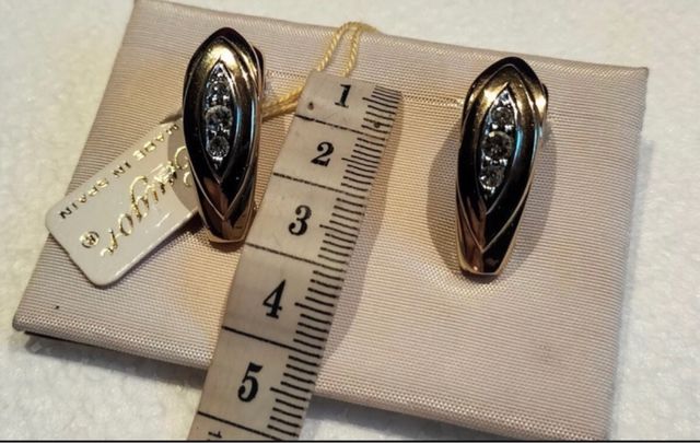 Pendientes antiguos chapado en oro