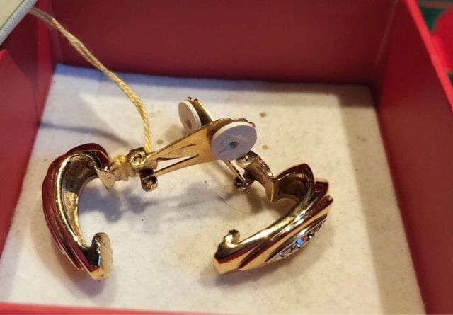 Pendientes antiguos chapado en oro