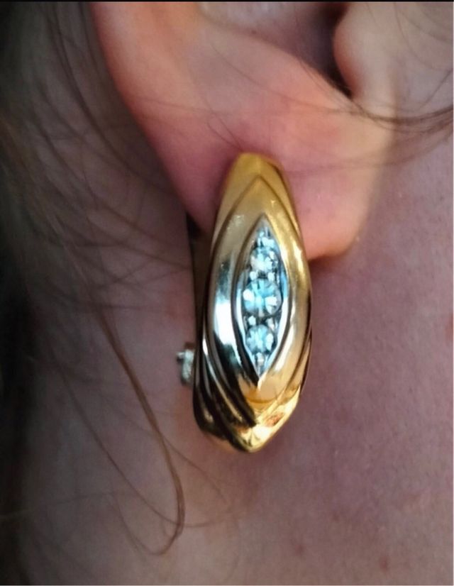 Pendientes antiguos chapado en oro