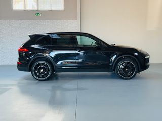 Porsche Cayenne Diesel Platinium Edition