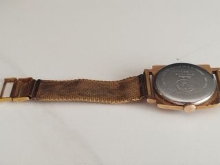 Reloj chapado en oro