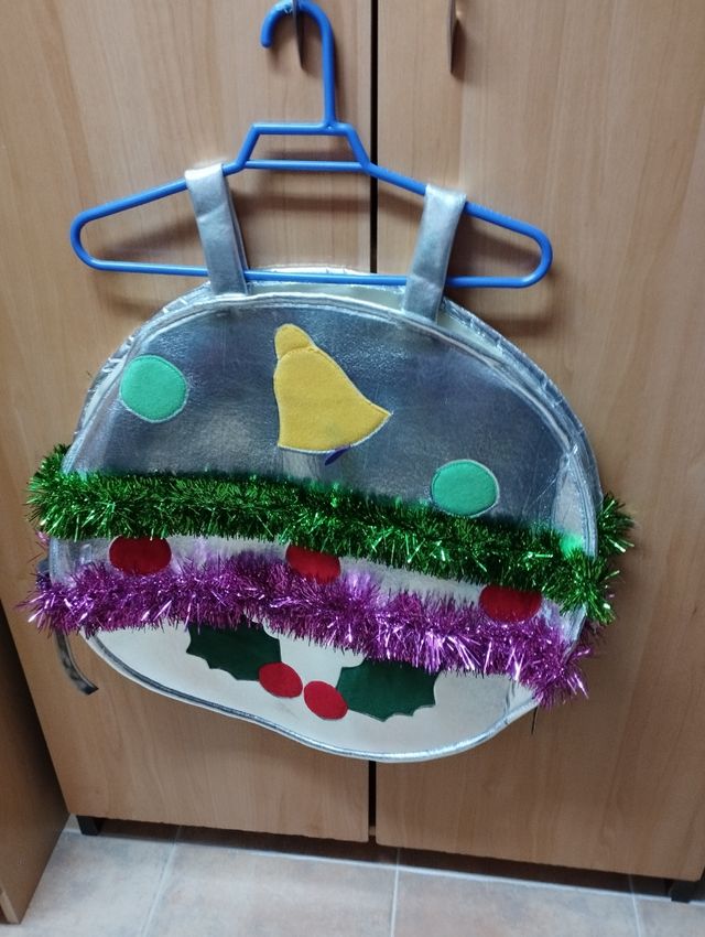 Disfraz de bola de navidad