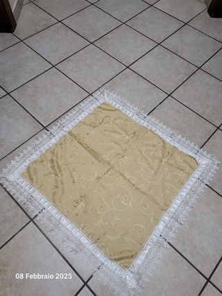 Centrotavola più 2 copri cuscino