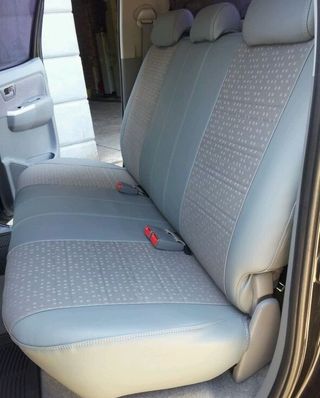 Fundas de asientos toyota hilux 2006