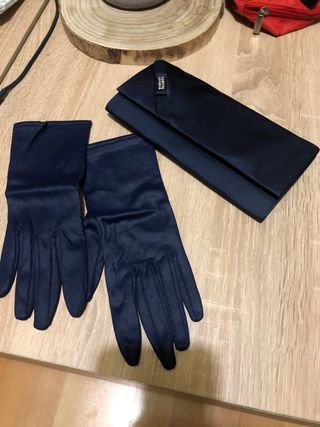 Bolso de mano nuevo con sus guantes
