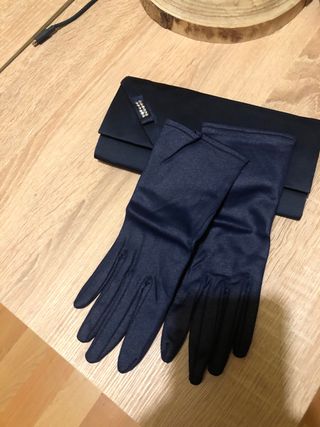 Bolso de mano nuevo con sus guantes