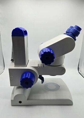 Microscopio profesional ZEISS DV4 LED