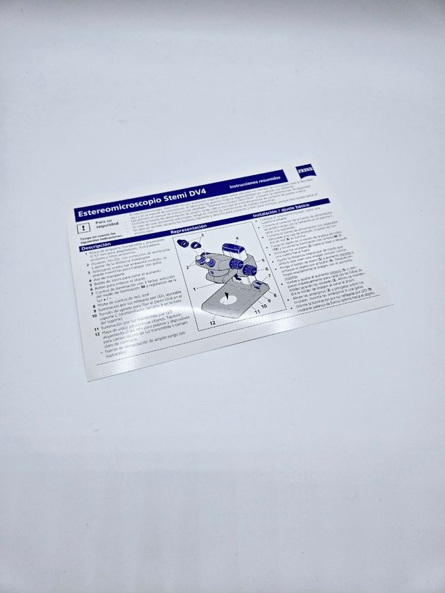 Microscopio profesional ZEISS DV4 LED