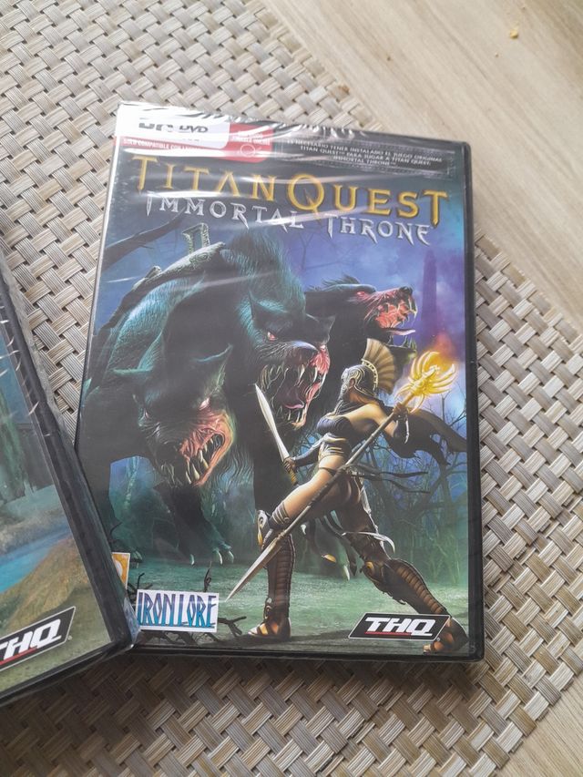 LOTE JUEGOS PRECINTADOS TITAN QUEST PC