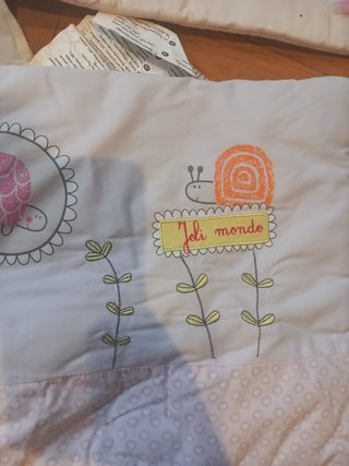 2 chichoneras de cuna+ edredón bebé Ikea