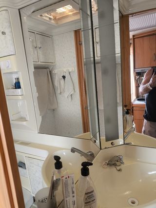 Caravana Hobby 550 Luxe