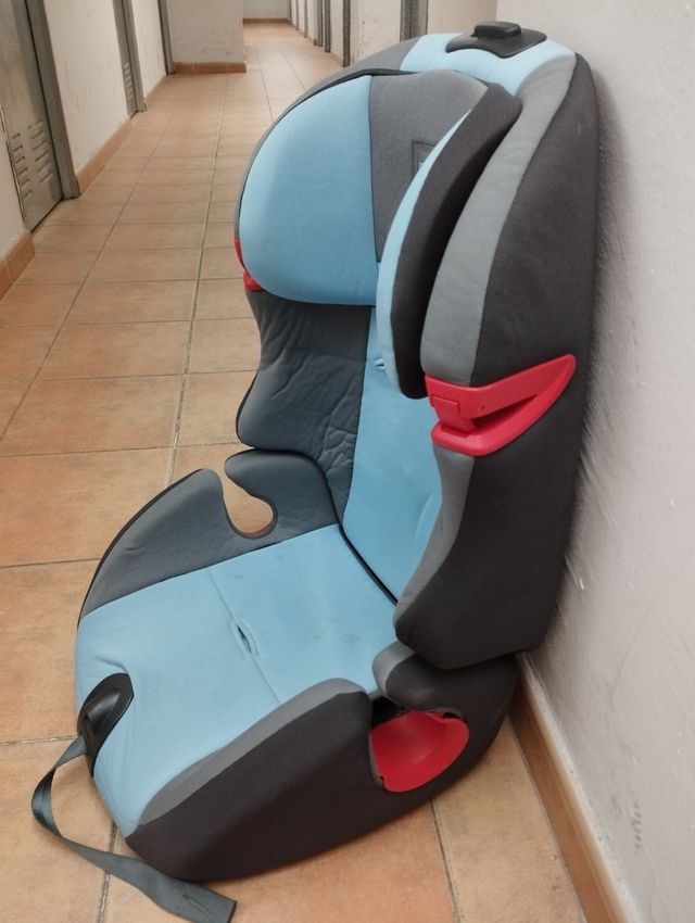Silla infantil para coche