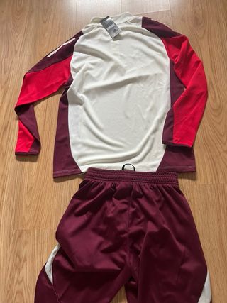 Chandal niño nuevo y original Bayer Munich