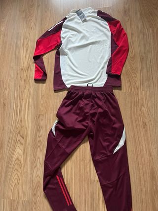 Chandal niño nuevo y original Bayer Munich