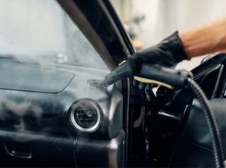 SERVICIO DE LIMPIEZA PARA VEHICULOS 