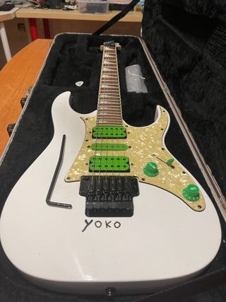 Ibanez chitarra elettrica custodia rigida