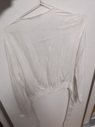 Blusa blanca Stradivarius 