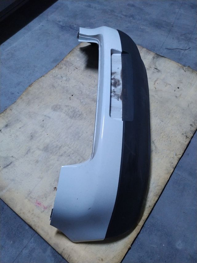 Paragolpes trasero Golf V