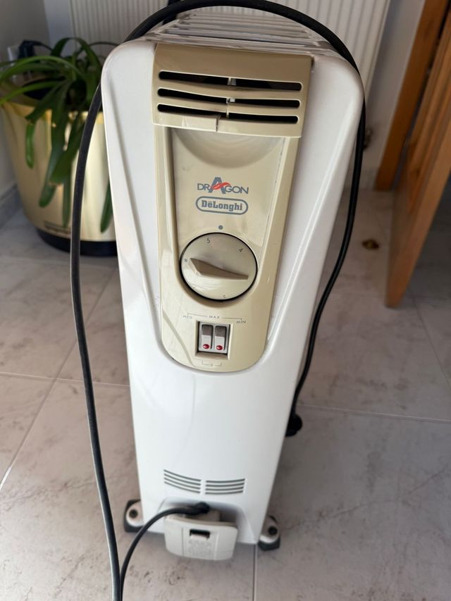 Radiador de aceite DeLonghi