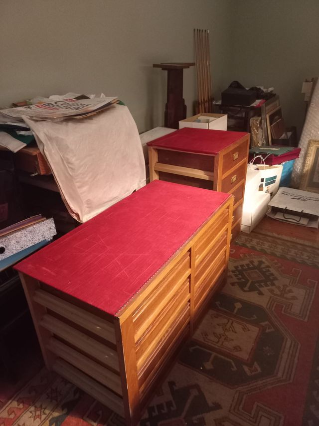 Armario Vintage Pintado a mano , madera de calidad