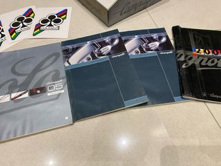 Cataloghi campagnolo e adesivi colnago 