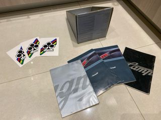 Cataloghi campagnolo e adesivi colnago 