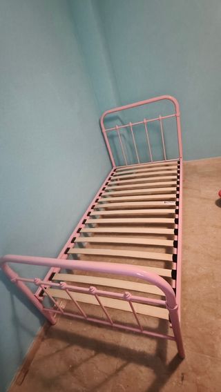 Cama de forja de 90cm, color rosa infantil-juvenil